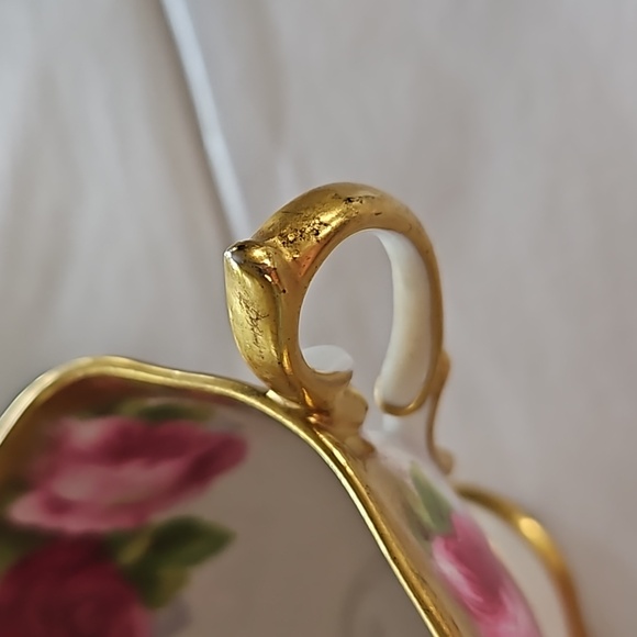 Antique "Old English Rose" by Royal Albert, cup and saucer. - Picture 7 of 8